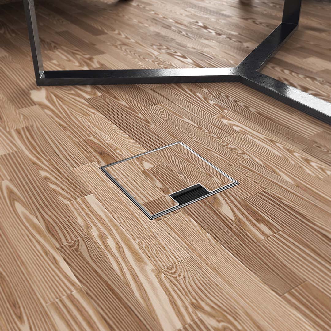 Bodentank, 2-fach, belegbar, Klappdeckel aus Edelstahl mit Bürstenauslass (8902BB) 2