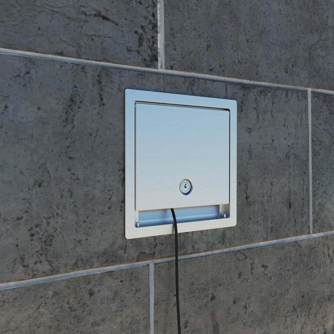 Wandsteckdose, Unterputz, 3-fach, spritzwassergeschützt, verschließbar, Deckel aus Aluminium (5503A) 6