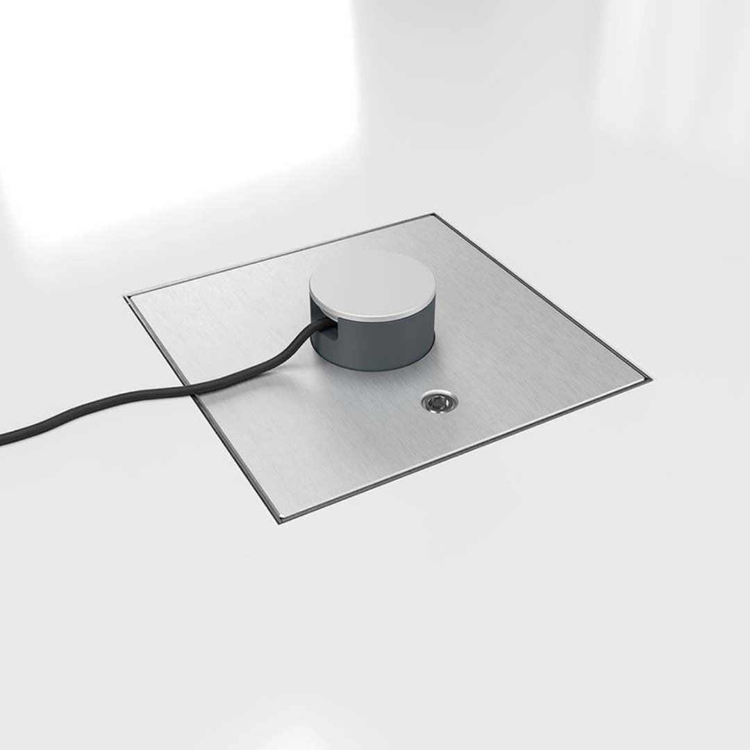 Bodentank mit verschließbarem Klappdeckel, mit Tubus, IP54 PKW befahrbar (2008Q) 4