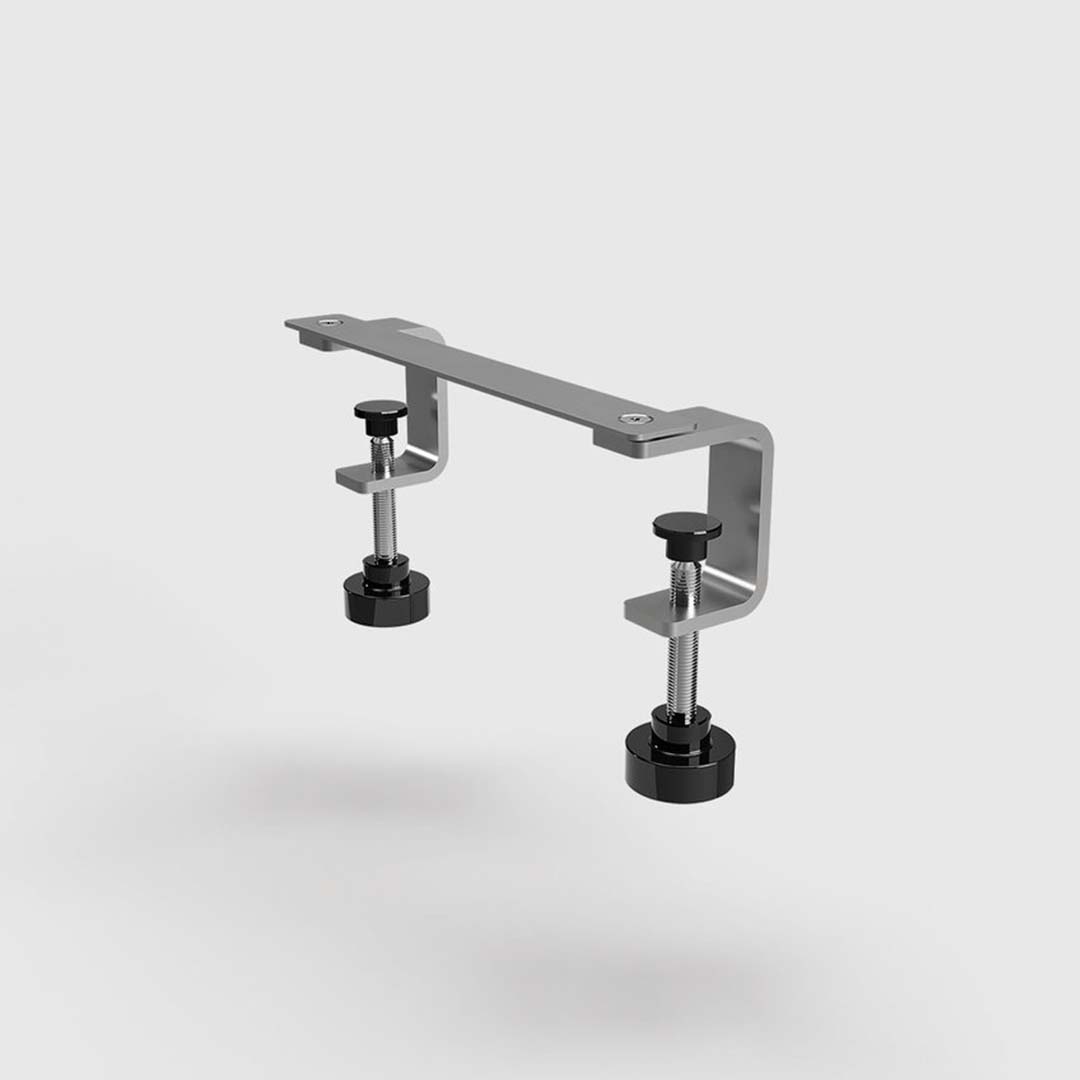 Schraubzwingenset zur Montage für Tischsteckdose 4204 (12271) 3